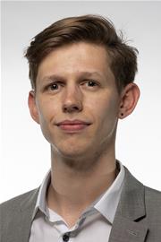 Profile image for Councillor Lester Buxton